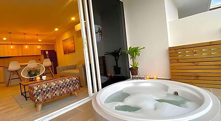 Dominique By Stayq Hotel