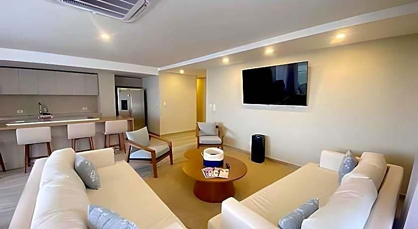 Dominique By Stayq Hotel 5*